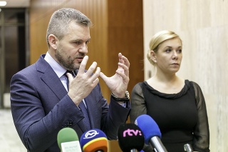 Peter Pellegrini a Denisa Saková po zasadaní 200. schôdze vlády.