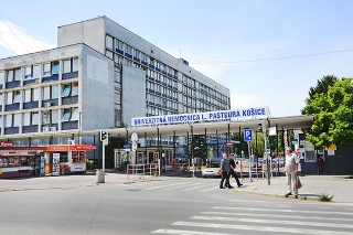 Predražené ultrazvuky sa nakupovali v Univerzitnej nemocnici v Košiciach.