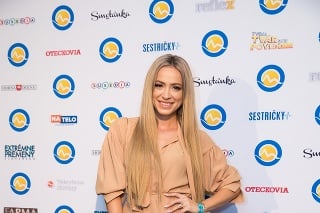 Speváčka Dominika Mirgová