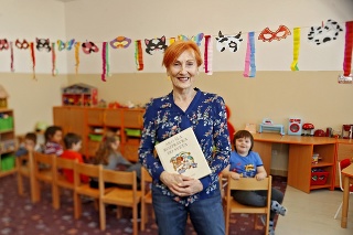 Kristína chodí deťom v materskej škole čítať už pol roka. 