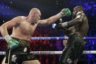 Deontay Wilder nenašiel recept na Furyho.