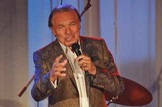 Spevák Karel Gott († 80)