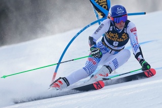 Slovenská lyžiarka Petra Vlhová počas obrovského slalomu.