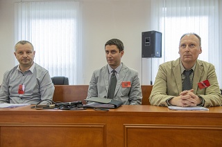 Svedkovia - znalci, zľava Róbert Varga, Miroslav Šimonič a Peter Mihály.