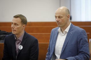 Zľava: Redaktori portálu Aktuality.sk Marek Vagovič a Dag Daniš