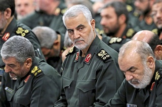 Útok bol odvetou za smrť iránskeho generála Solejmániho.