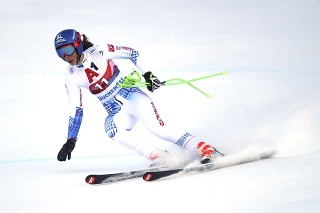 Slovenská lyžiarka Petra Vlhová počas prvej časti v superobrovskom slalome.