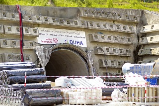 NDS teraz hľadá nového stavbára, ktorý dokončí tunel Višňové.