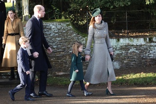 Princ William, vojvodkyňa Kate, princ George a princezná Charlotte.