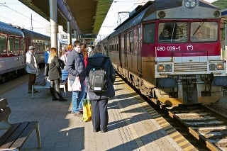 ZSSK vypraví posilové vlaky.