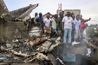 V Kongu sa zrútilo lietadlo.