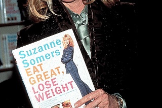 Suzanne Somers zo seriálu Krok za krokom na archívnej fotke.