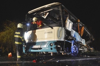 Nehode sa podľa autobusára nedalo zabrániť. 