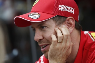 Na snímke jazdec tímu Ferrari Nemec Sebastian Vettel počas stretnutia s médiami pred Veľkou cenou Brazílie F1 na okruhu Interlagos v Sao Paule.