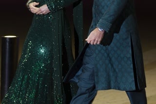 Britský princ William a jeho manželka Kate prichádzajú na recepciu  v Islamabade.