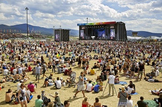Najväčší slovenský hudobný festival otvoril svoje brány.