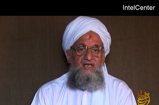 Šéf Al-Káidy Ajmán Zavahrí na archívnej snímke z roku 2009