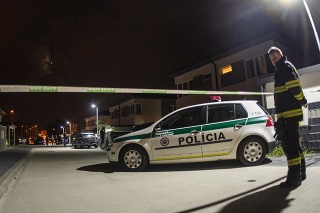 V dome prezidentky Zuzany Čaputovej zasahovali policajti, hasiči a záchranári.
