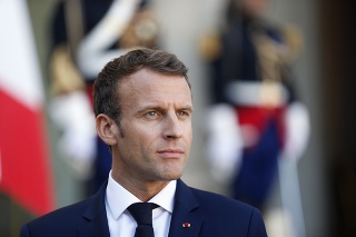 Francúzsky prezident Emmanuel Macron mal byť terčom útoku.