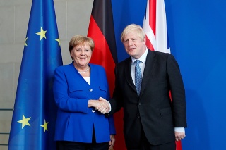 Nemecká kancelárka Angela Merkelová a britský premiér Boris Johnson