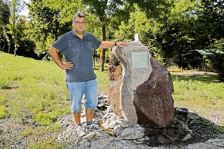 Stanislav Vlčkovič dúfa, že cintorín Borievka v dohľadnej  dobe otvoria. 