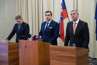 Rokovania medzi triumvirátom Fico-Danko-Bugár o telerozhlase môžu spôsobiť ďalšiu vojnu o vplyv v koalícii.