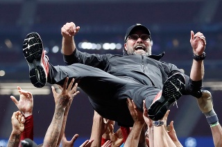 Jürgen Klopp doviedol Liverpool k trofeji v Lige majstrov.