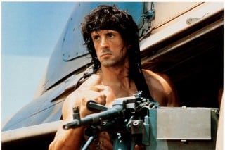 Rambo - John Rambo: Vojnový veterán nie je práve mozgový lumen, ale má srdce na pravom  mieste. 