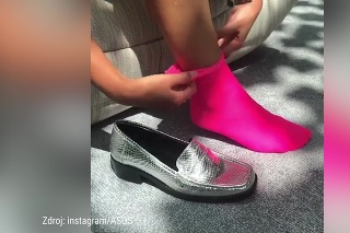 Super trik ako bojovať proti spoteným nohám: Takto si spravíte letné ponožky