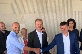 Strany Progresívne Slovensko, SPOLU-OD a KDH uzavreli dohodu o spolupráci.