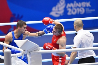 Slovenský boxer Andrej Csemez (vľavo) získal na II. európskych hrách v Minsku bronz v hmotnostnej kategórii do 75 kg.