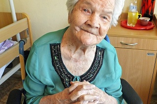 Anna Jankóová sa v piatok dožila sto rokov
