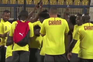 Kuriózna príprava futbalistov Ghany.
