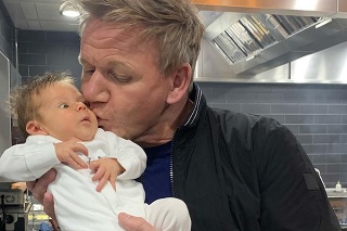 Dvojmesačný syn Gordona Ramsayho je hviezdou: Má vlastný Instagramový účet a tisíce sledovateľov