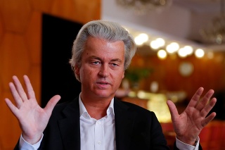 Holandský populista Geert Wilders neuspej so svojou iniciatívou.
