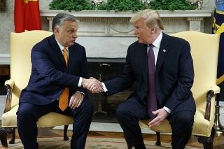 Viktor Orbán s Donaldom Trumpom v Bielom dome