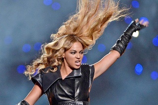 Beyoncé: Nielen speváčka, ale aj herečka, producentka, textárka a módna návrhárka. 
