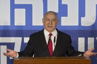 Izraelský premiér Benjamin Netanjahu počas tlačovej konferencie v Jeruzaleme