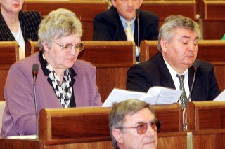 Ján Ducký na arch. sn z 24.apríla 1998 (vpravo).