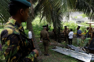 Masakry na Srí Lanke si vyžiadali stovky mŕtvych.