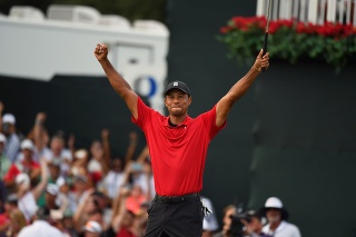 Niekdajší najlepší golfista sveta Tiger Woods ovládol podujatie Tour Championship v Atlante. 