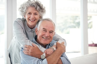 Cropped portrait of an affectionate senior couple at homehttp://195.154.178.81/DATA/i_collage/pu/shoots/805516.jpg