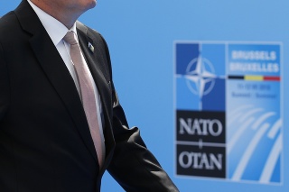Andrej Kiska prichádza na summit NATO v Bruseli.