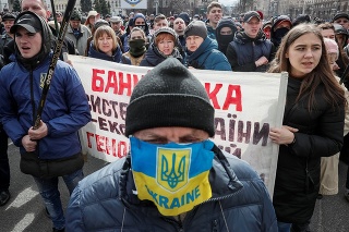 V Kyjeve protestovali nacionalisti proti korupcii.