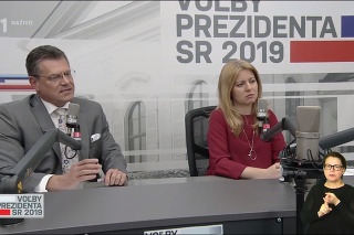 Šefčovič a Čaputová počas diskusie v RTVS.