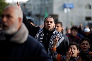 V pásme Gazy sa protestovalo proti Hamasu.