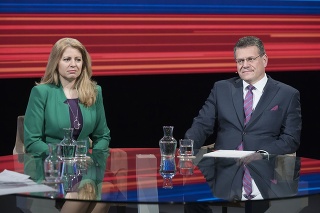 Maroš Šefčovič a Zuzana Čaputová počas debaty na RTVS.