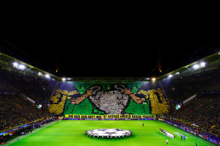 Nádherné predstavenie fanúšikov Dortmundu.