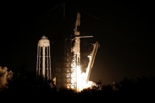 Raketa spoločnosti SpaceX vzlietla na cestu k ISS.
