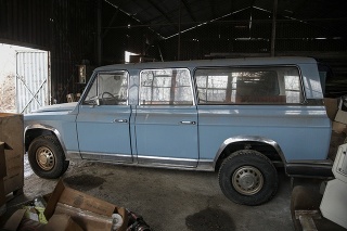Auto vyrobili špeciálne pre Ceausescua v roku 1977.